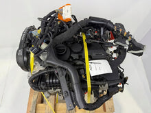 Load image into Gallery viewer, Motor Volvo S60 III B4204T46 2.0 340PS 250kW 594TKm 2016 Benzin Unkomplett MOT5213499376he