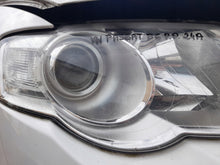 Laden Sie das Bild in den Galerie-Viewer, Frontscheinwerfer VW Passat Rechts Scheinwerfer Headlight