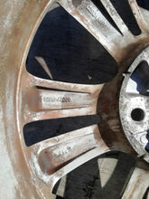 Load image into Gallery viewer, 1x Alufelge 16 Zoll 6.5&quot; 5x114.3 50ET 52910-A6320 Hyundai I30 Rim Wheel