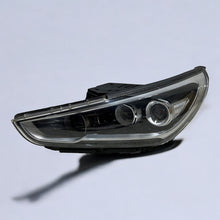 Laden Sie das Bild in den Galerie-Viewer, Frontscheinwerfer Hyundai I30 III 92101-G4100 LED Links Scheinwerfer Headlight