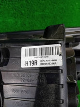 Laden Sie das Bild in den Galerie-Viewer, Frontscheinwerfer Hyundai I30 92102-A6060 Rechts Scheinwerfer Headlight SCH4037027370ws