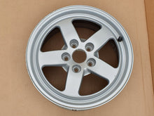 Load image into Gallery viewer, 4x Alufelge 16 Zoll 7.0&quot; 5x112 35ET Glanz Silber 8W0601025 Audi A4 B9 Rim Wheel