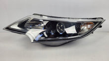 Laden Sie das Bild in den Galerie-Viewer, Frontscheinwerfer Honda Civic I 33150-TV0-G416-M1-KUD1 Links Headlight SCH8387846714la