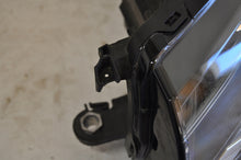 Laden Sie das Bild in den Galerie-Viewer, Frontscheinwerfer VW T-Cross 2GM941035B Full LED Links Scheinwerfer Headlight