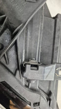 Laden Sie das Bild in den Galerie-Viewer, Frontscheinwerfer Audi Q2 81A941034 Rechts Scheinwerfer Headlight SCH7356993345ep