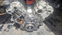 Laden Sie das Bild in den Galerie-Viewer, Motor Mercedes-Benz OM642836 3.0 CDI 231PS 170kW 190TKm Diesel Engine Unkomplett MOT8054606304yn