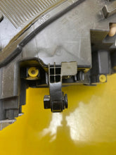 Load image into Gallery viewer, Frontscheinwerfer VW I 11B941035M LED Links Scheinwerfer Headlight SCH4239866445wb