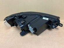 Load image into Gallery viewer, Frontscheinwerfer VW Passat 3J1941005 Links Scheinwerfer Headlight SCH5507478752hk