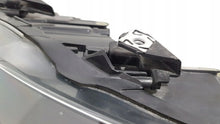 Laden Sie das Bild in den Galerie-Viewer, Frontscheinwerfer VW Polo 1EE24705101 6R1941007E Links Scheinwerfer Headlight SCH2753713818cq