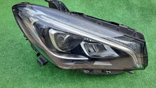 Load image into Gallery viewer, Frontscheinwerfer Mercedes-Benz Cla A1178206861 LED Rechts Headlight