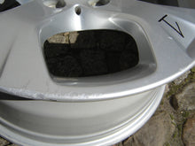 Load image into Gallery viewer, 1x Alufelge 17 Zoll 7.5" 5x120 34ET Glanz Schwarz 6789140 BMW X1 E84 1 F20 FEL8762878615zf