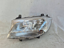 Laden Sie das Bild in den Galerie-Viewer, Frontscheinwerfer Mercedes-Benz Sprinter A9109060000 Links Headlight SCH1246493426ou