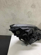Load image into Gallery viewer, Frontscheinwerfer Hyundai Ix20 92101-1KXXX Ein Stück (Rechts oder Links) SCH9217104073qj