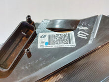 Laden Sie das Bild in den Galerie-Viewer, Frontscheinwerfer Ford Focus F1EB13W030PC Links Scheinwerfer Headlight SCH1948943841ky