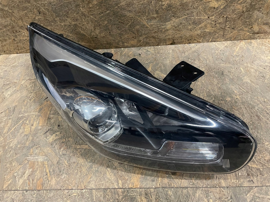 Frontscheinwerfer Kia Carens IV Xenon Rechts Scheinwerfer Headlight