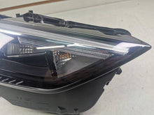 Laden Sie das Bild in den Galerie-Viewer, Frontscheinwerfer Audi Q3 83A941012 Rechts Scheinwerfer Headlight SCH9033791224rd
