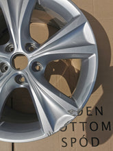 Load image into Gallery viewer, 1x Alufelge 17 Zoll 7.5&quot; 5x112 46ET Glanz Silber 5FA601025C Seat Leon Rim Wheel