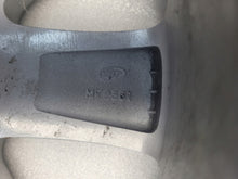 Laden Sie das Bild in den Galerie-Viewer, 1x Alufelge 15 Zoll 5.0&quot; 4x100 35ET 4250C006 Mitsubishi Space Star Rim Wheel