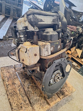 Load image into Gallery viewer, Motor Nissan Terrano II TD27TI 2.7 TDI 125PS 92kW 205TKm Benzin Engine Komplett MOT2106511649cp