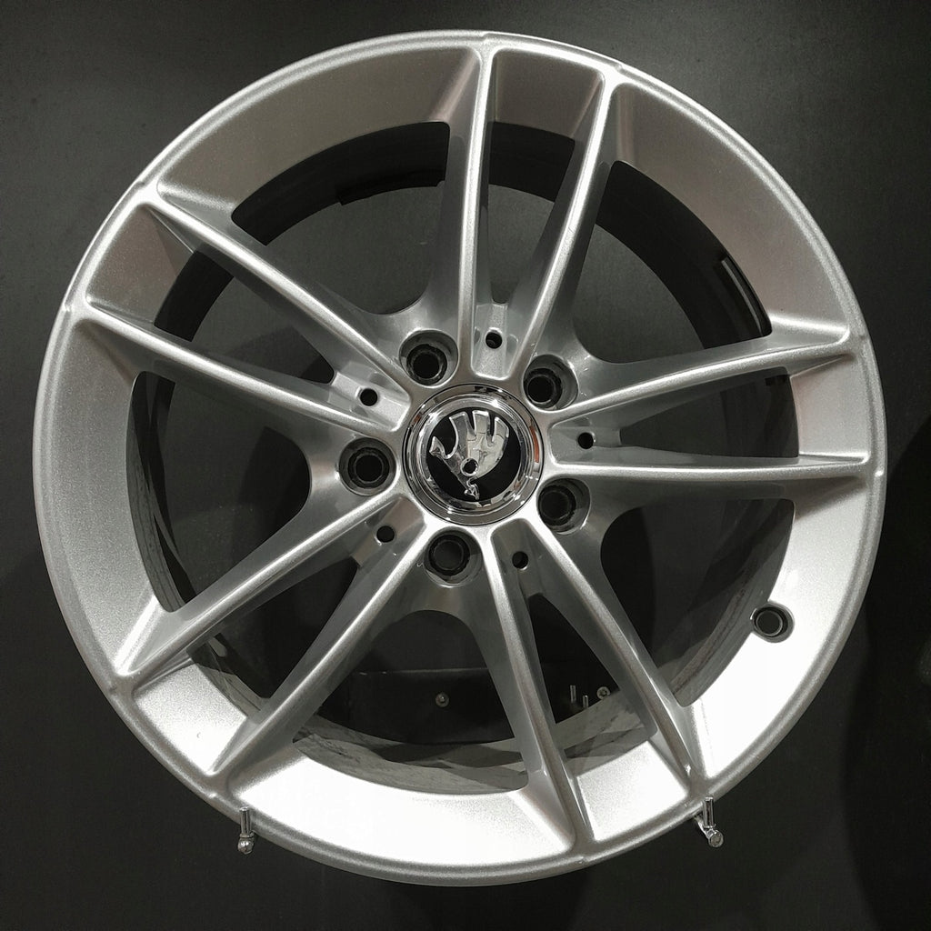 4x Alufelge 16 Zoll 6.5" 5x112 44ET Mercedes-Benz Superb III Octavia Rim Wheel FEL5527831759si