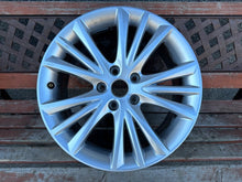 Laden Sie das Bild in den Galerie-Viewer, 1x Alufelge 17 Zoll 7.5" 5x112 46ET 5FA601025A Seat Leon Rim Wheel FEL1547268272dg