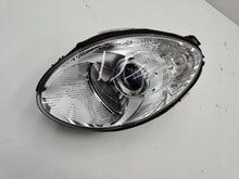 Laden Sie das Bild in den Galerie-Viewer, Frontscheinwerfer Mercedes-Benz W251 A2518200161 Links Scheinwerfer Headlight SCH4436033540hj