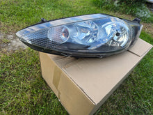 Laden Sie das Bild in den Galerie-Viewer, Frontscheinwerfer Ford Fiesta I 1EJ24704501 8A6113W030AF Links Headlight SCH7644227574nl