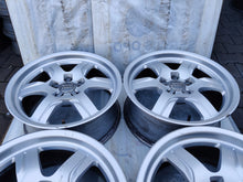 Load image into Gallery viewer, 1x Alufelge 17 Zoll 7.5&quot; 5x112 28ET Glanz Silber 8T0601025B Audi A5 Rim Wheel