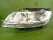 Laden Sie das Bild in den Galerie-Viewer, Frontscheinwerfer VW Phaeton 3D1941015G Xenon Links Scheinwerfer Headlight