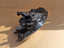 Laden Sie das Bild in den Galerie-Viewer, Frontscheinwerfer VW Touran 5TB941005A Links Scheinwerfer Headlight SCH4587866350gi