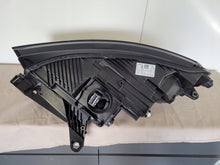 Load image into Gallery viewer, Frontscheinwerfer Skoda Enyaq 5LB941016H Rechts Scheinwerfer Headlight SCH6371736197ht