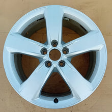 Load image into Gallery viewer, 1x Alufelge 18 Zoll 7.5&quot; 5x112 37ET Glanz Silber 4G0601025 Audi A6 C7 Rim Wheel