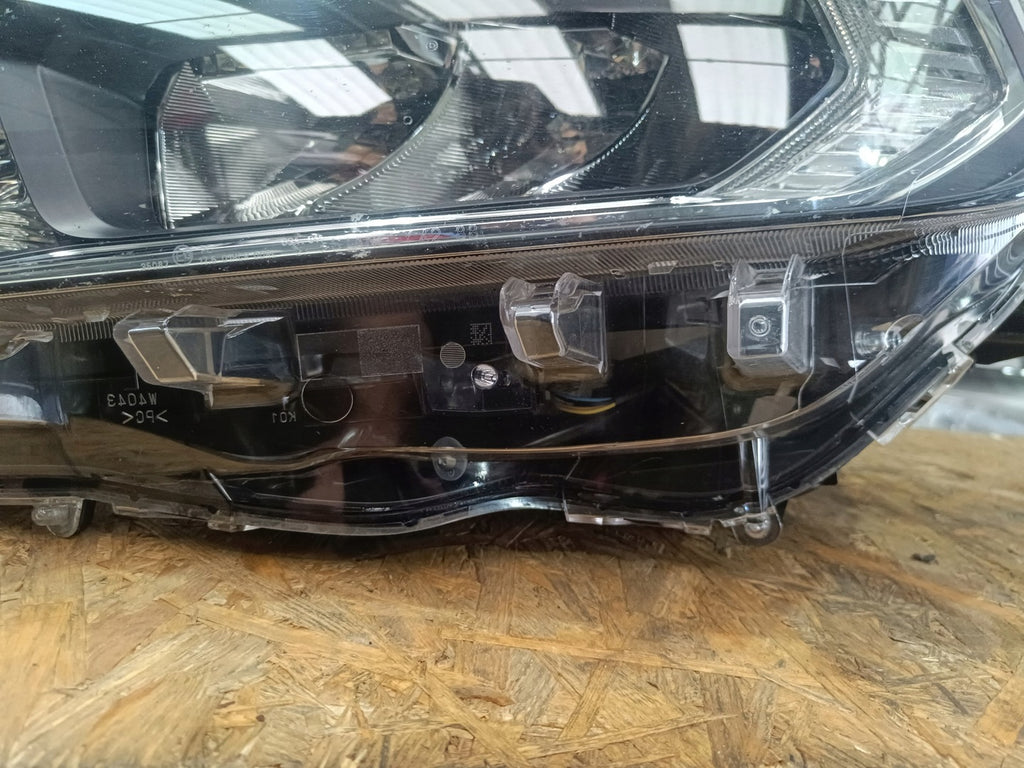 Frontscheinwerfer Toyota Rav 4 LED Links Scheinwerfer Headlight SCH3646824824et