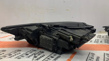 Laden Sie das Bild in den Galerie-Viewer, Frontscheinwerfer Audi A6 C8 4K0941040 Full LED Rechts Scheinwerfer Headlight SCH5005750835wx