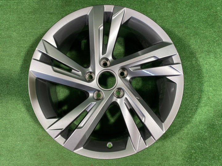 1x Alufelge 17 Zoll 7.5" 5x112 51ET 5H0601025AF VW Golf Viii Rim Wheel FEL4949720842lv