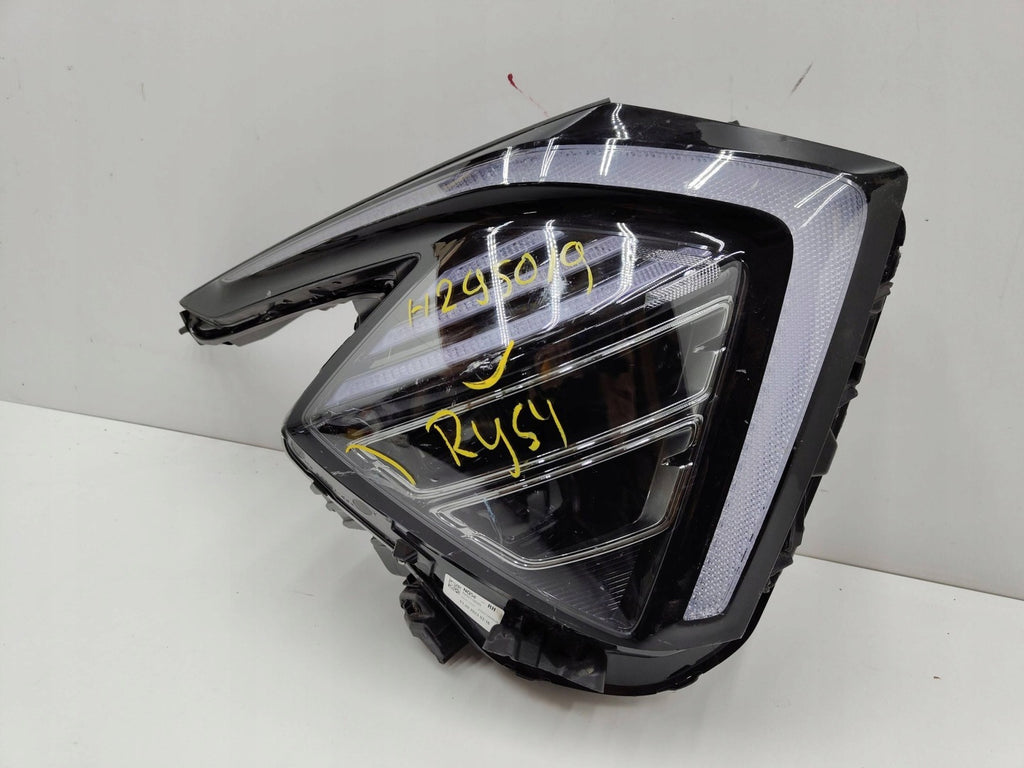 Frontscheinwerfer Kia Sportage 92102R2100 R292112020 Rechts Headlight SCH8878727167zc