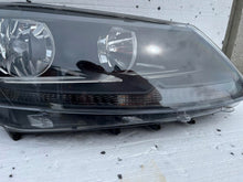 Laden Sie das Bild in den Galerie-Viewer, Frontscheinwerfer Seat Alhambra 7N5941006F Rechts Scheinwerfer Headlight SCH7811004834hp