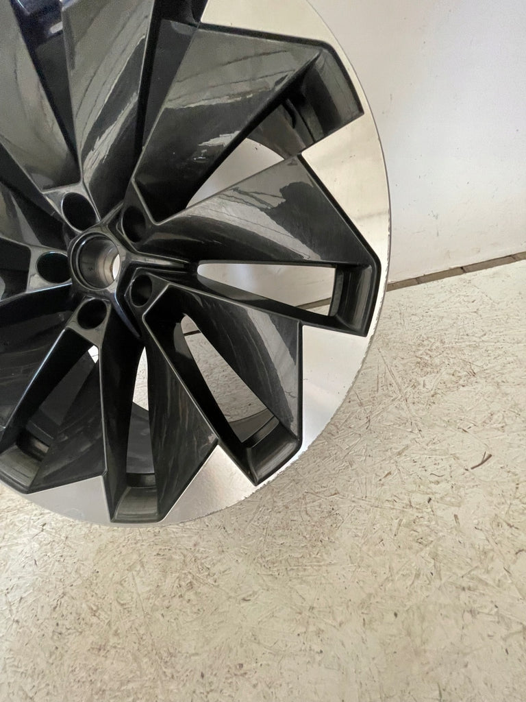 1x Alufelge 21 Zoll 9.0" 5x112 42ET Glanz Graphit 5LA601025BM Mg Enyaq Rim Wheel FEL5513125409yz