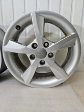 Laden Sie das Bild in den Galerie-Viewer, 4x Alufelge 16 Zoll 6.0" 5x112 48ET Glanz Silber 8V0071496 Audi A3 Rim Wheel FEL6262505610cp
