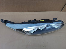 Laden Sie das Bild in den Galerie-Viewer, Frontscheinwerfer Ford Fiesta I Rechts Scheinwerfer Headlight SCH8849173421kh