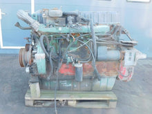 Laden Sie das Bild in den Galerie-Viewer, Motor Volvo D12A420 Diesel Engine Komplett MOT4842603266sd