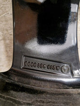 Load image into Gallery viewer, 1x Alufelge 18 Zoll 9.0" 5x112 53ET A2134013300 Mercedes-Benz W213 Rim Wheel FEL1395224832id