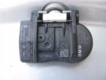 Laden Sie das Bild in den Galerie-Viewer, 1x Alufelge 18 Zoll 7.5" 5x120 51ET Glanz Silber 6881443 BMW Rim Wheel FEL5751166439pv