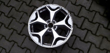 Load image into Gallery viewer, 1x Alufelge 18 Zoll 7.5&quot; 5x100 46ET Glanz Silber 82A601025L Audi A1 Rim Wheel