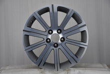 Laden Sie das Bild in den Galerie-Viewer, 1x Alufelge 17 Zoll 7.5" 5x108 44ET Matt Silber 9677990077 Peugeot Rim Wheel FEL6873636529fo