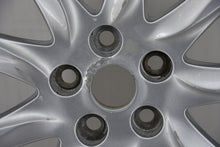 Load image into Gallery viewer, 1x Alufelge 16 Zoll 6.5" 5x114.3 39ET Glanz Silber PZ406-E8675 Toyota Rim Wheel FEL5882525534ln
