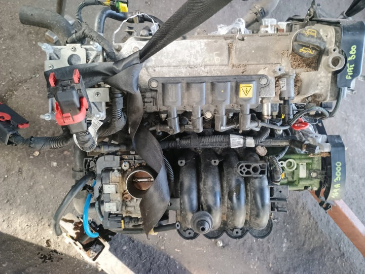 Motor Fiat Panda 169A3000 1.4 100PS 74kW 97TKm Benzin Engine Komplett MOT9411909920lo