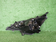 Laden Sie das Bild in den Galerie-Viewer, Frontscheinwerfer Mitsubishi Space Star Rechts Scheinwerfer Headlight