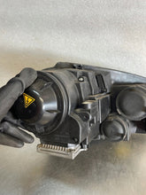 Laden Sie das Bild in den Galerie-Viewer, Frontscheinwerfer VW Golf V I 1K6941031 Links Scheinwerfer Headlight SCH5467548678xo