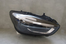 Laden Sie das Bild in den Galerie-Viewer, Frontscheinwerfer Mercedes-Benz W247 A2479061404 LED Rechts Headlight SCH6128996492hj